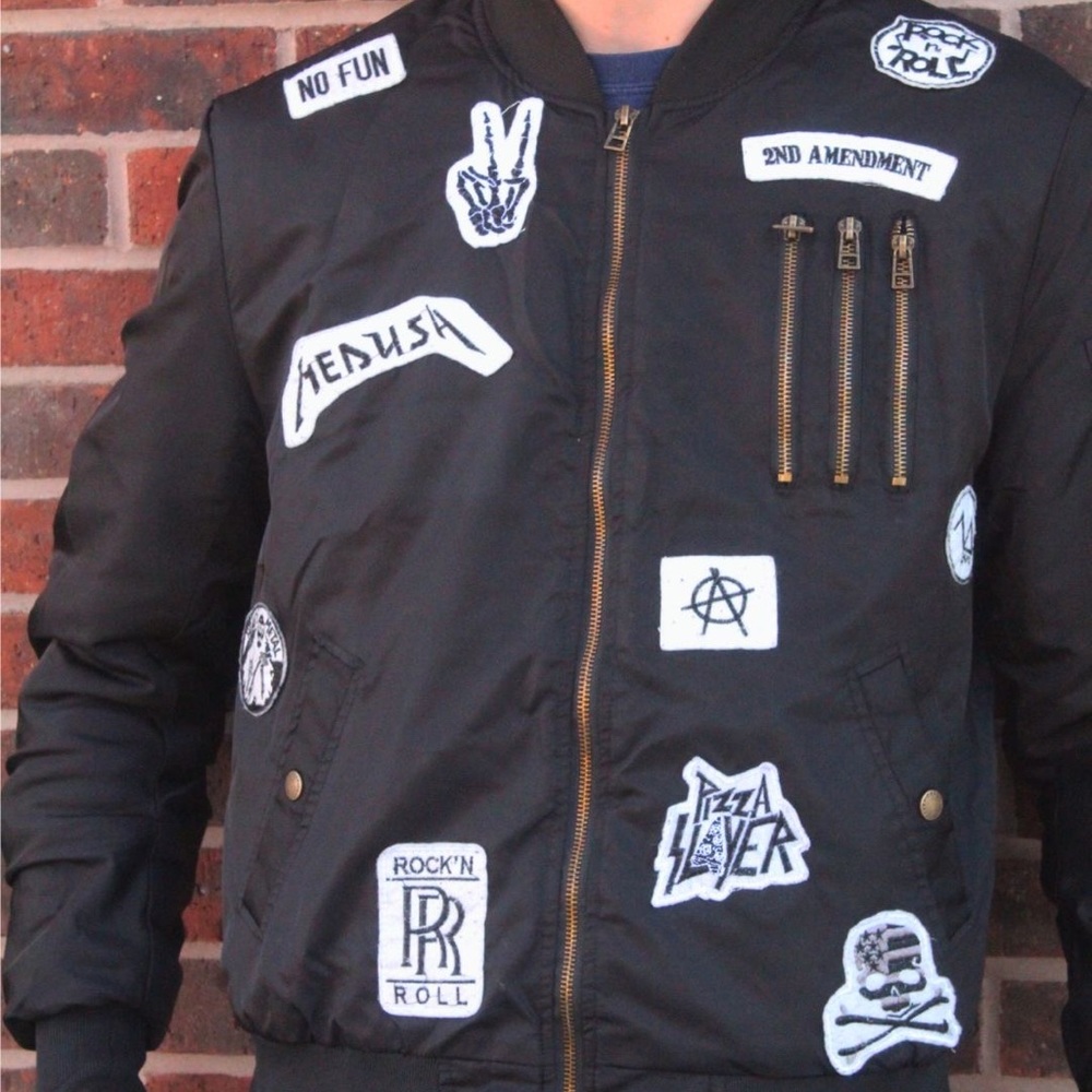 AMERICAN STITCH MEDIUM JACKET.
⬛️VERY RARE
🟧ONLY USED IN PHOTOSHOOTS